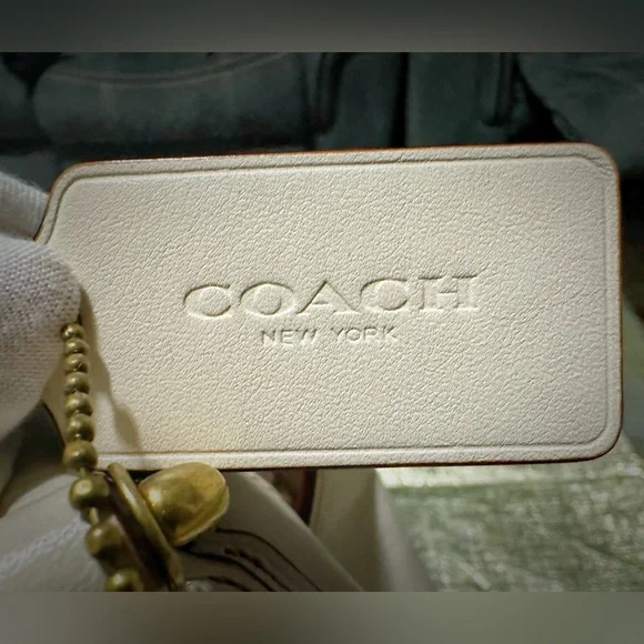 Vintage Y2K Coach Brown and Cream Floral Shoulder Bag, have other new handle - Picture 10 of 17